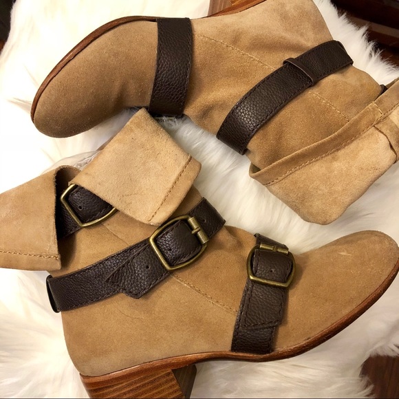 Modern Vintage Shoes - Modern Vintage Genuine Leather Ankle Boots - Size 36 (5.5-6)